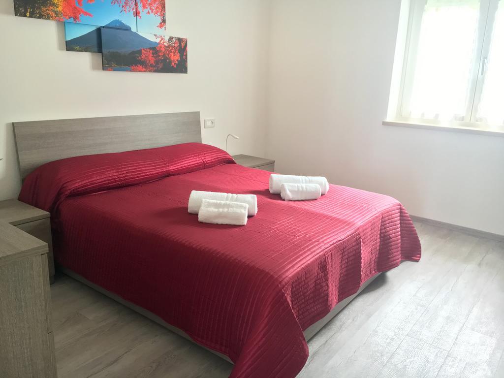 Cosy Torri Apartments Torri Del Benaco Luaran gambar